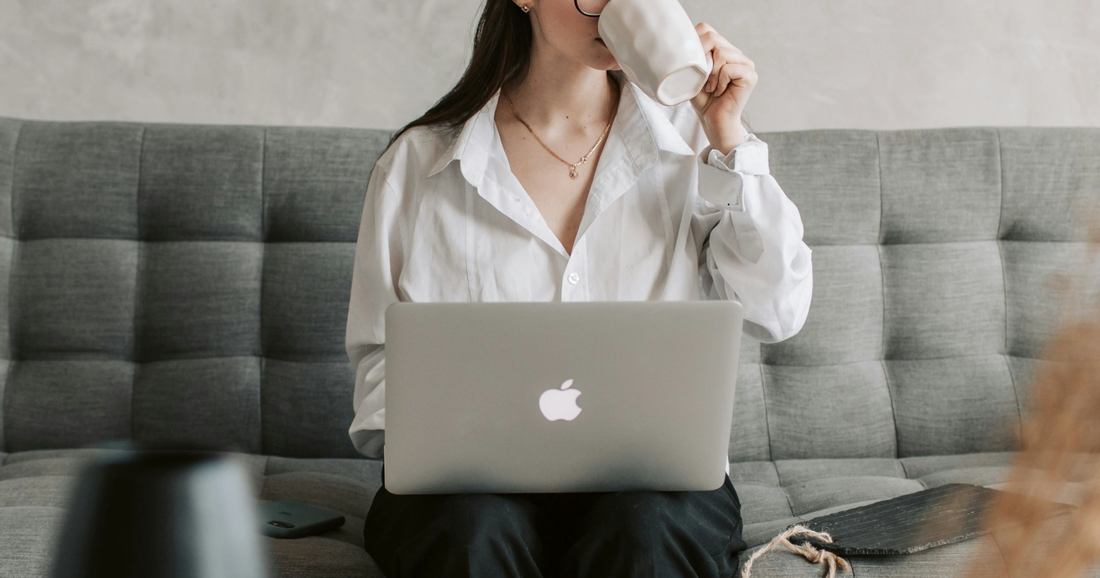 Master Your MacBook's Trackpad: 10 Gestures for Faster Workflow