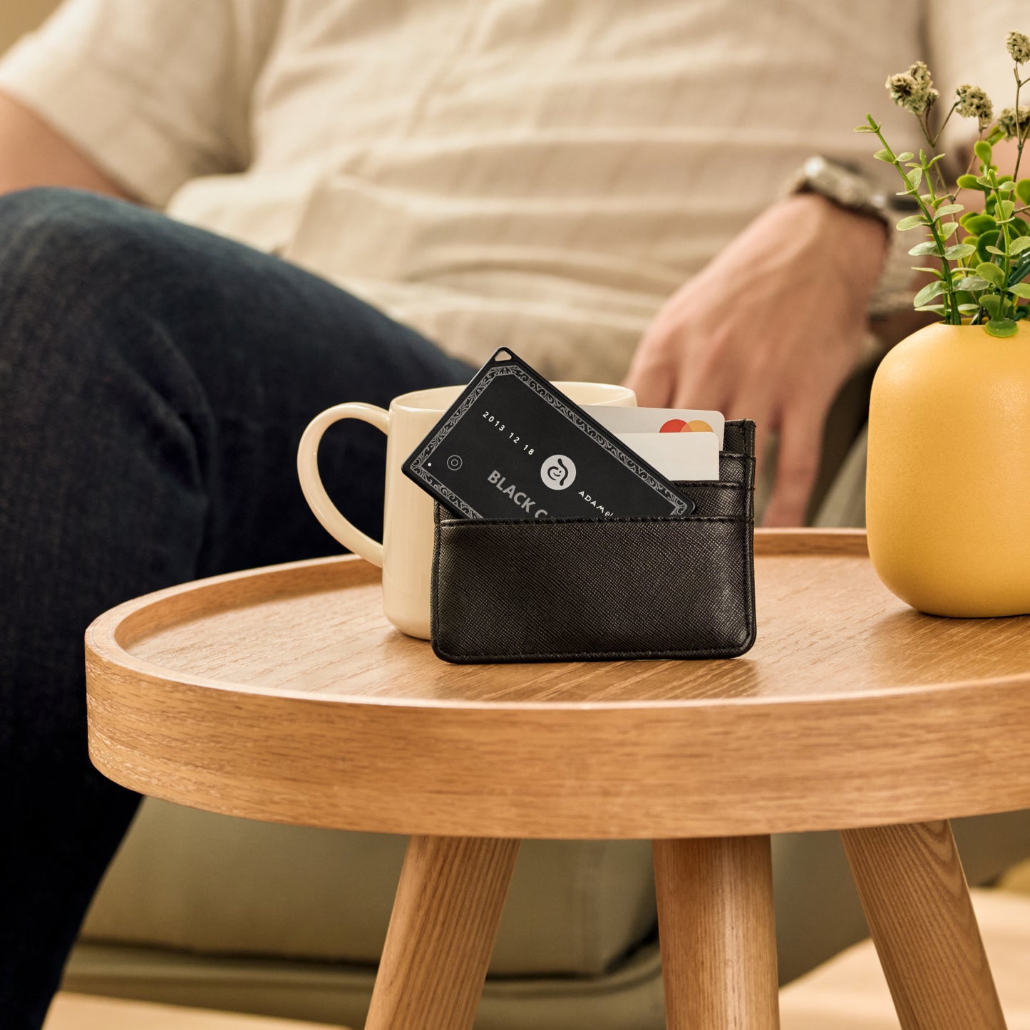ADAM ELEMENTS AVISTAR C02 Smart Tag Card - Classic Black