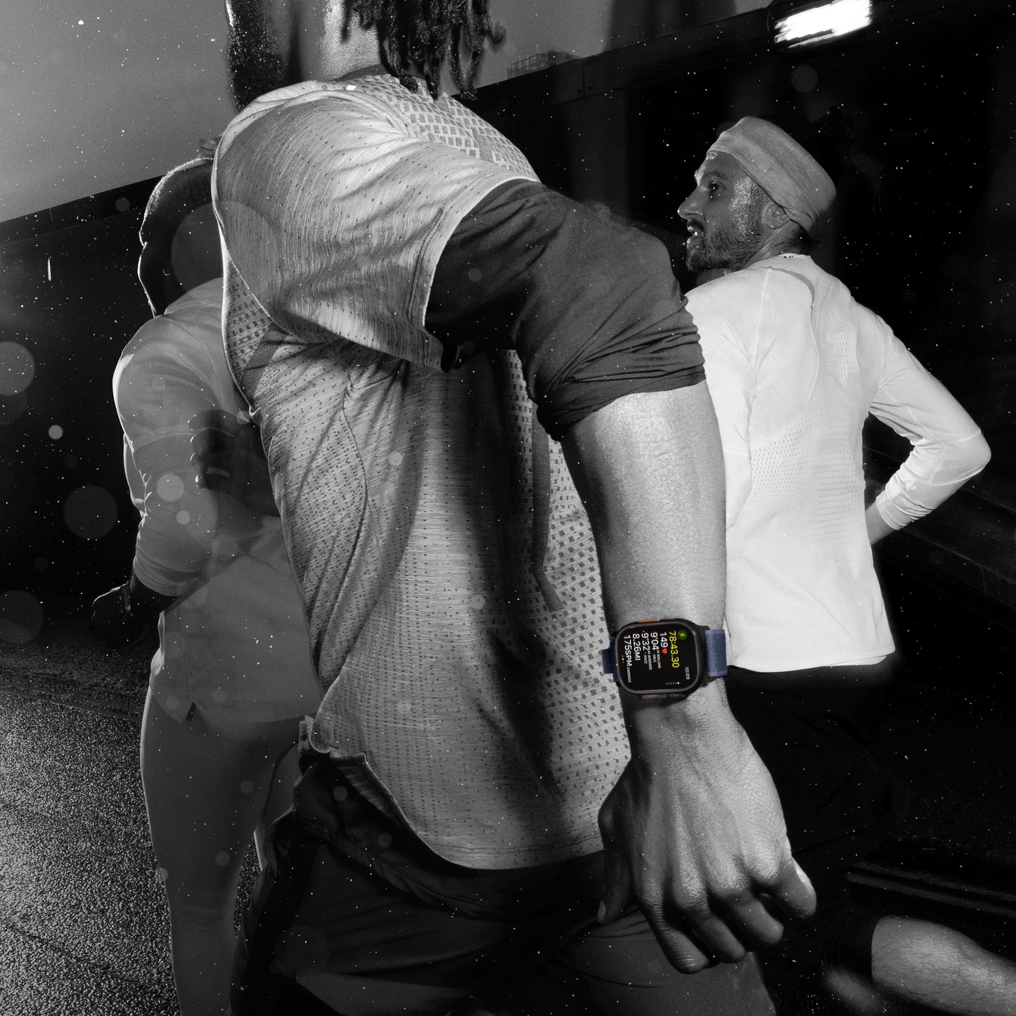 Apple Watch Ultra 2 GPS + Cellular 49mm Natural Titanium Case with Natural Titanium Milanese Loop - Large