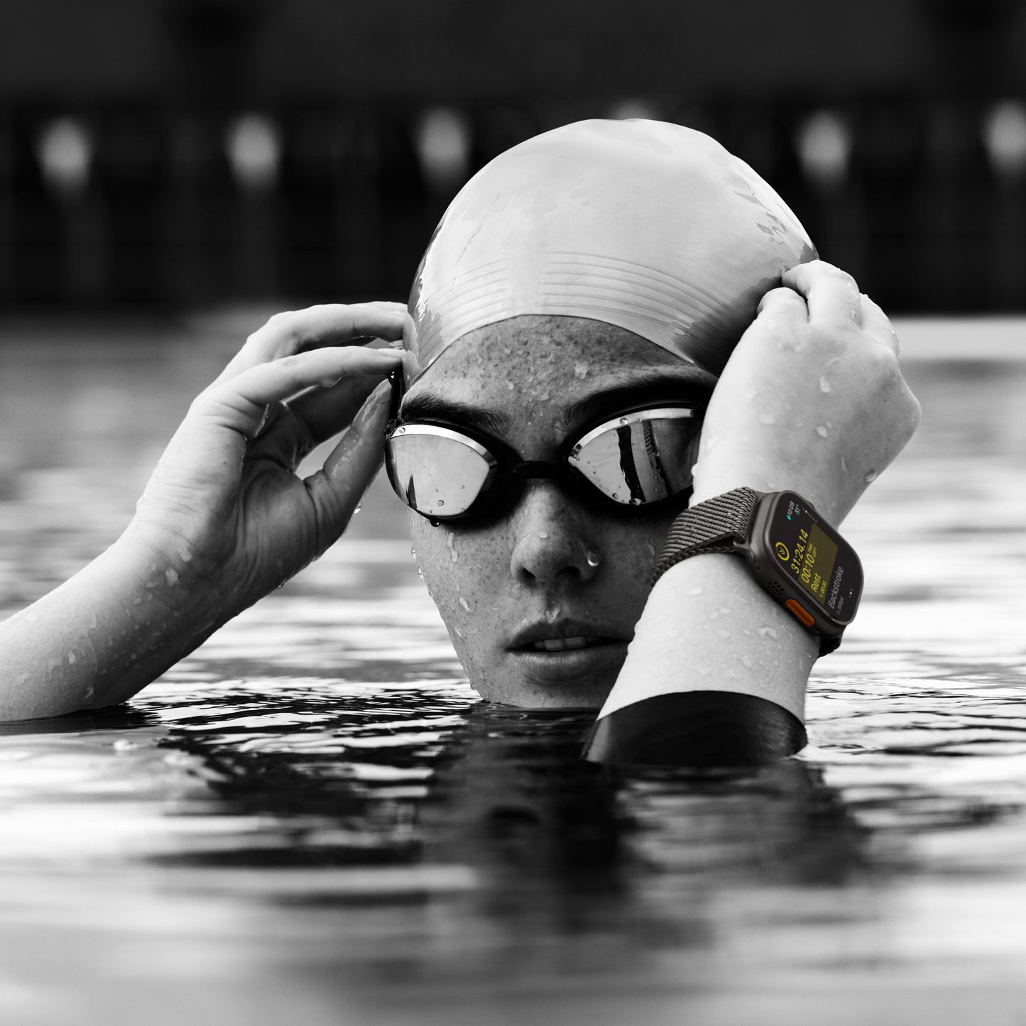 Apple Watch Ultra 2 GPS + Cellular 49mm Natural Titanium Case with Natural Titanium Milanese Loop - Large