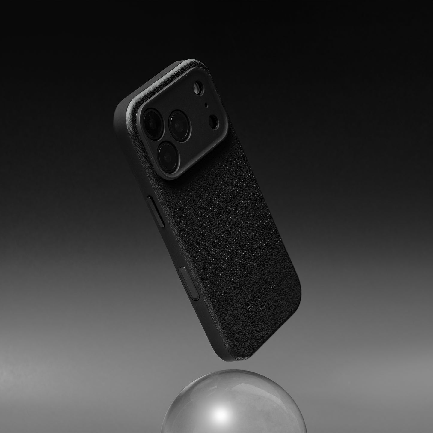 NATIVE UNION Active 2.0 MagSafe Case for iPhone 17 Pro - Black